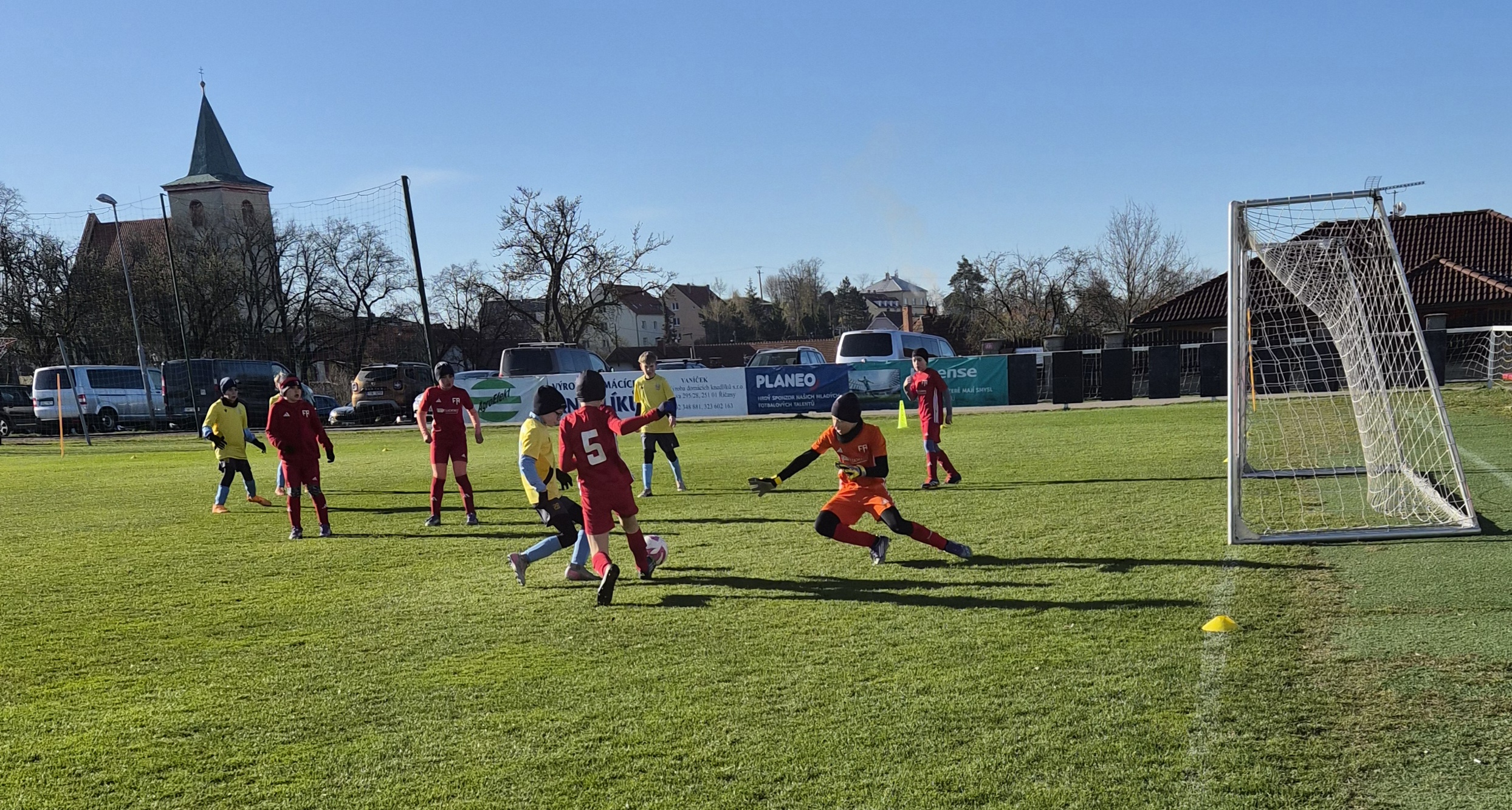 Opět hřiště plné dětí - Kába cup zahájen - foto 3