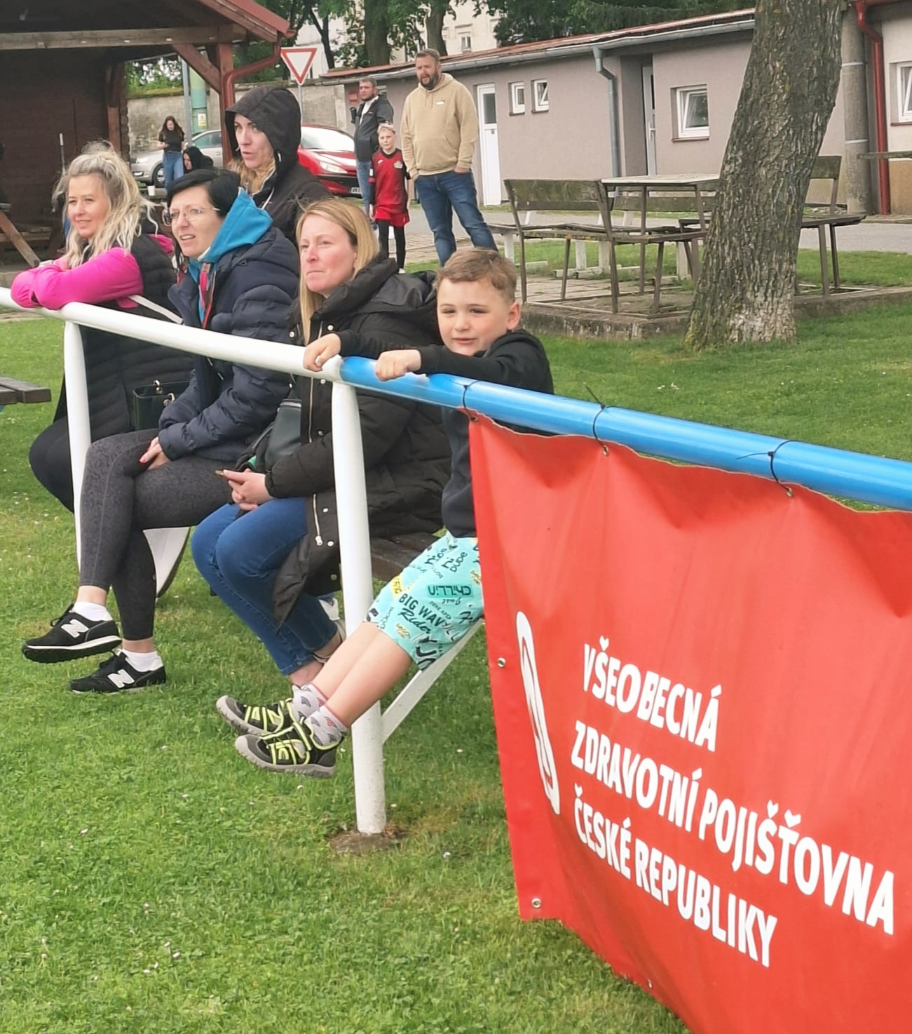 Další 4 jízdenky do finále se rozdávaly v Řepíně - foto 7
